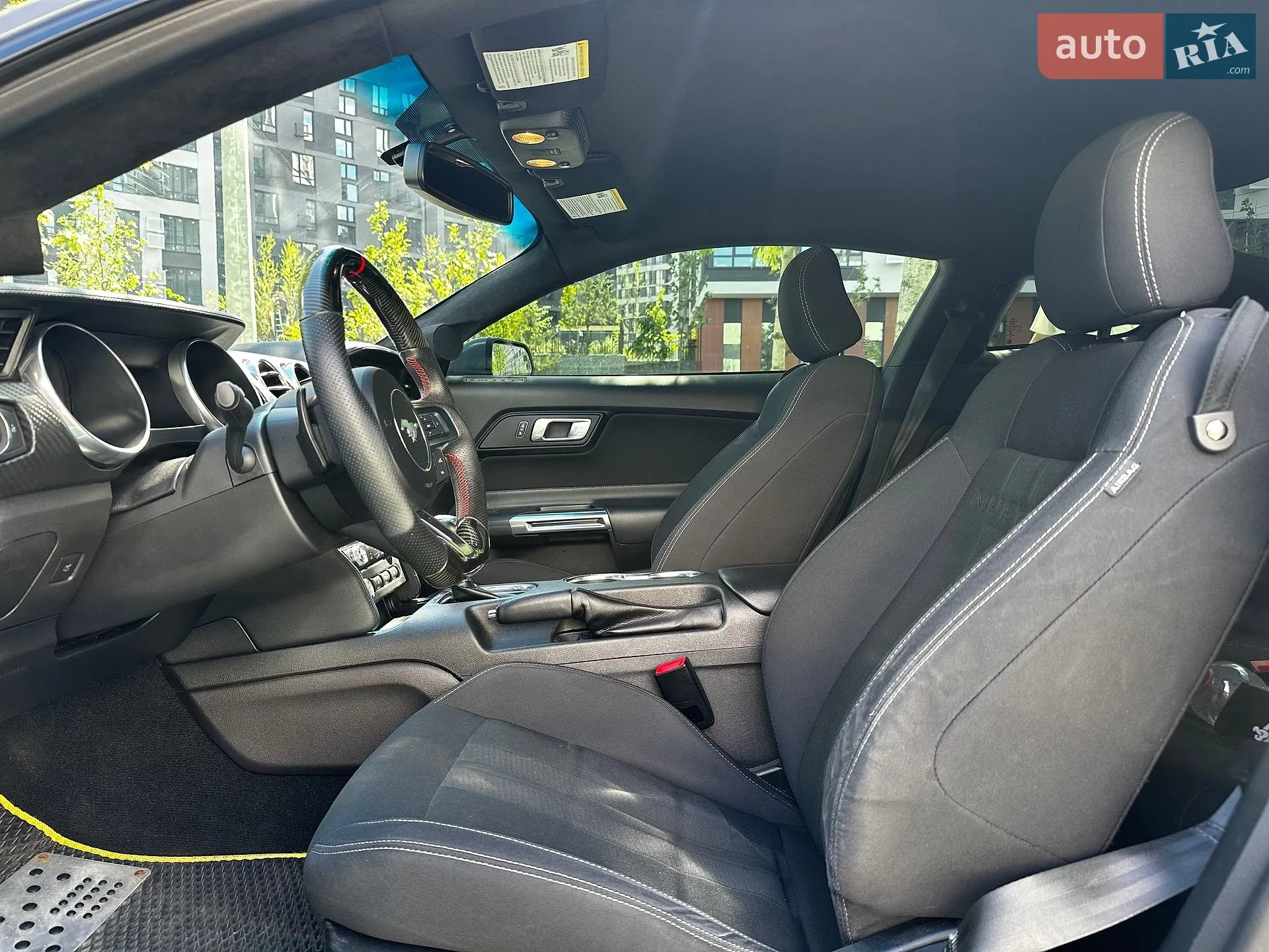 2019 Ford Mustang - мініатюра 13