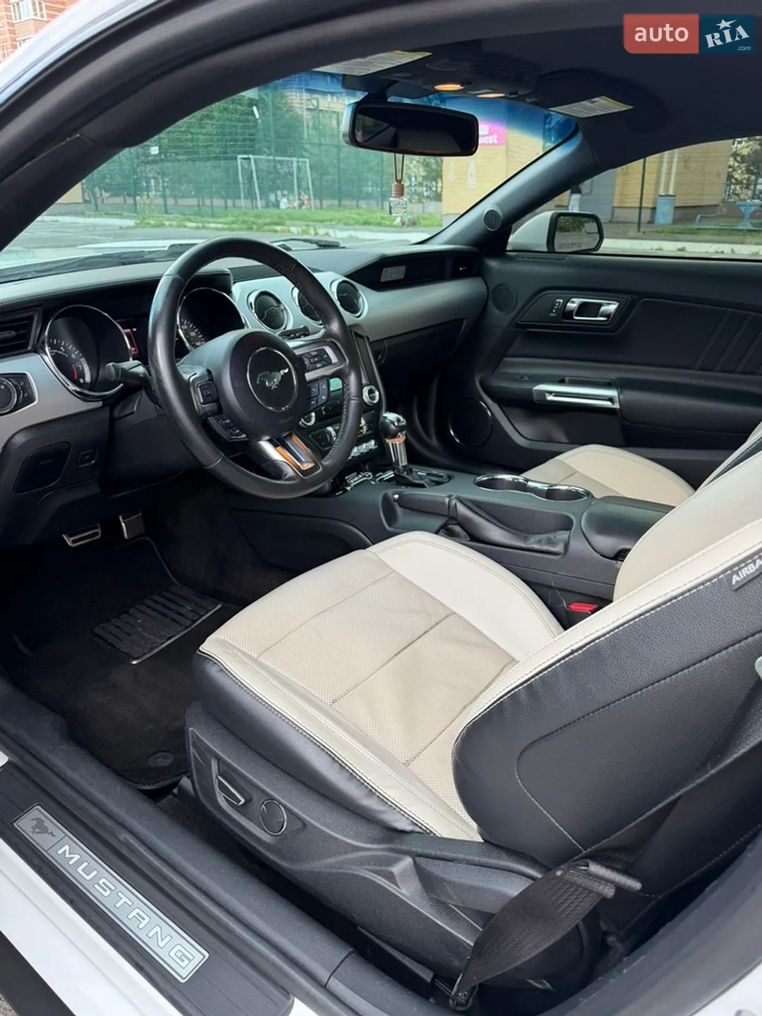2017 Ford Mustang - мініатюра 7
