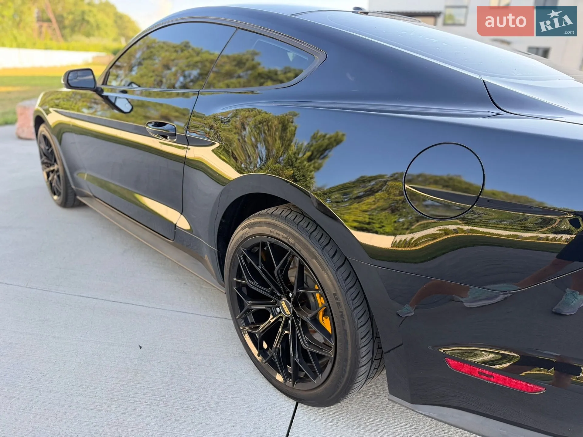 2017 Ford Mustang - мініатюра 11