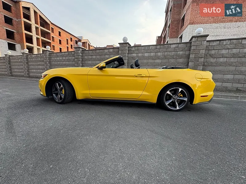 Ford Mustang 2015 VIN 1FATP8UH9F5426164 фото оголошення 4 з 38