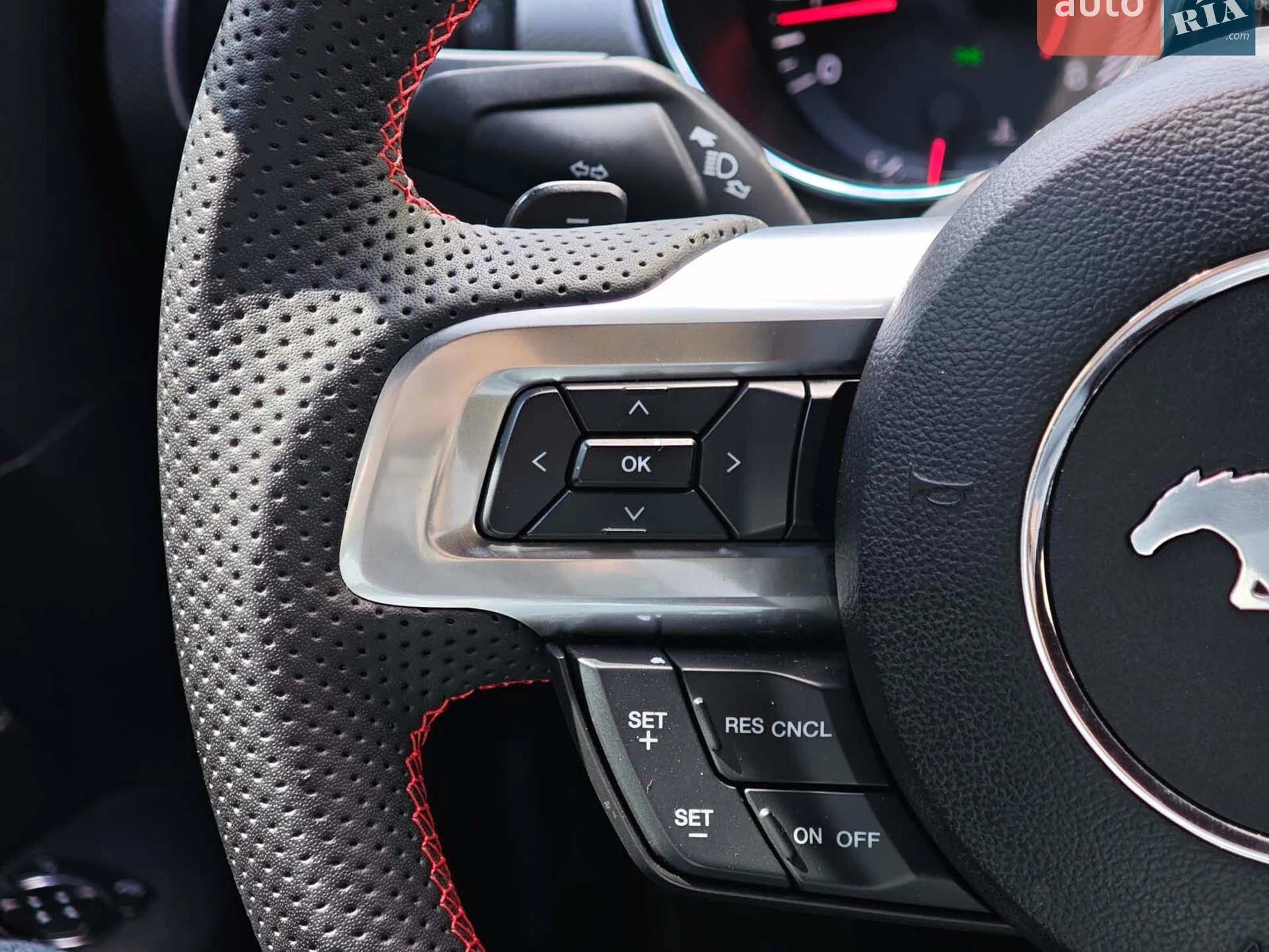 2014 Ford Mustang - мініатюра 31