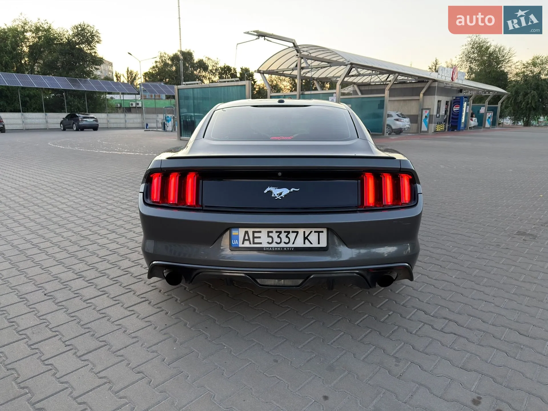 2015 Ford Mustang - мініатюра 9