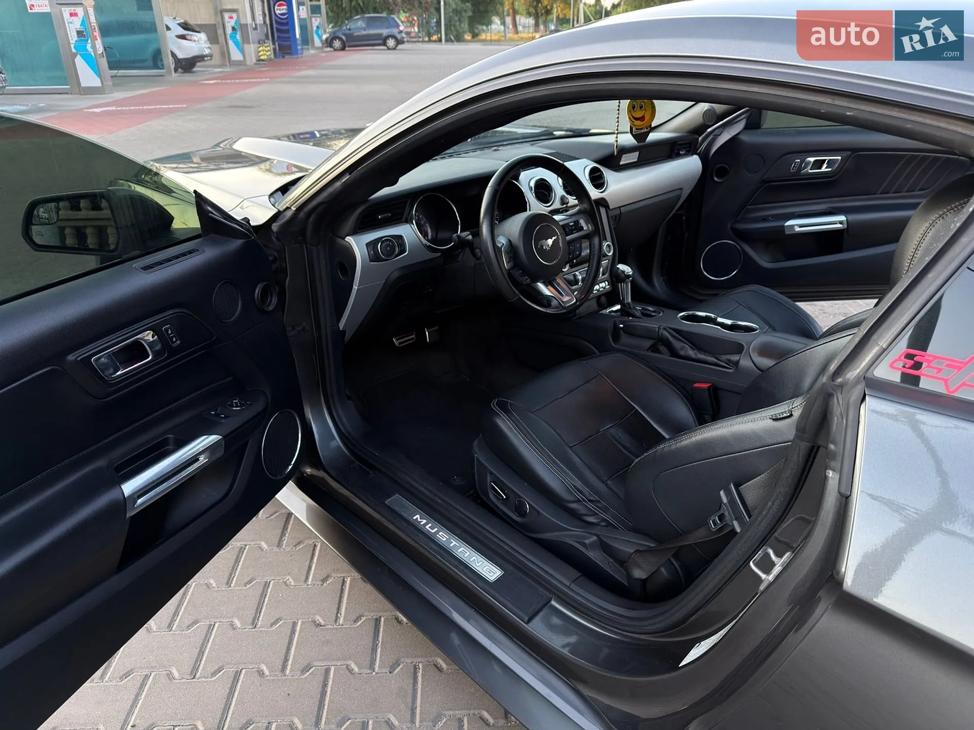 2015 Ford Mustang - мініатюра 14