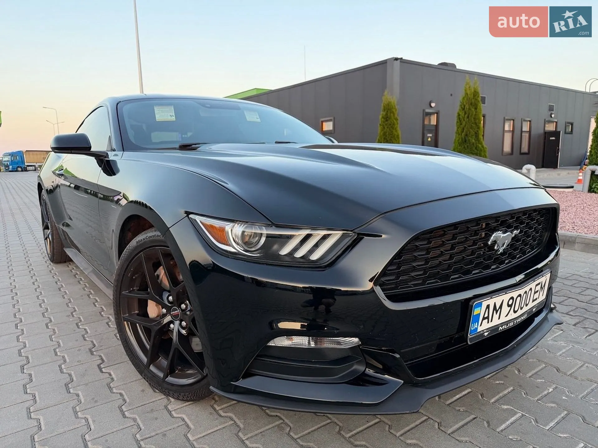 2017 Ford Mustang - мініатюра 4