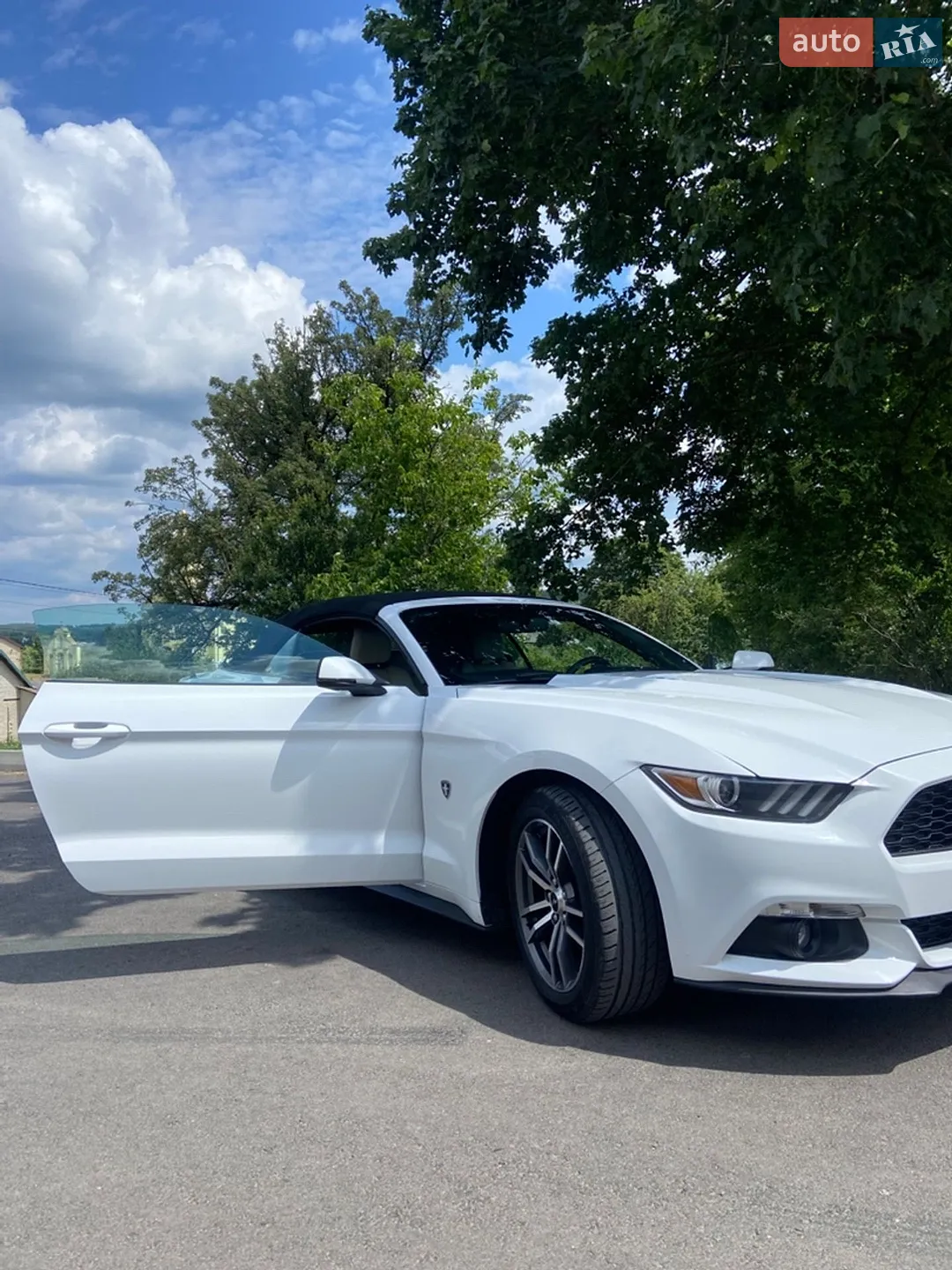 2017 Ford Mustang - мініатюра 2