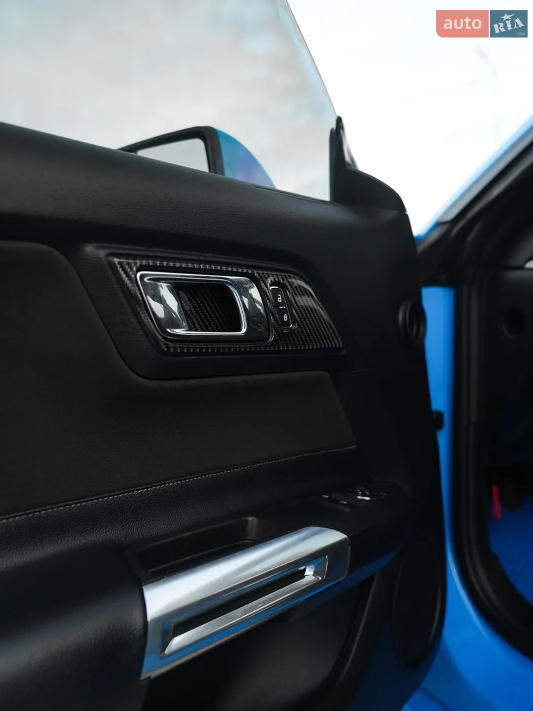 2017 Ford Mustang - мініатюра 33