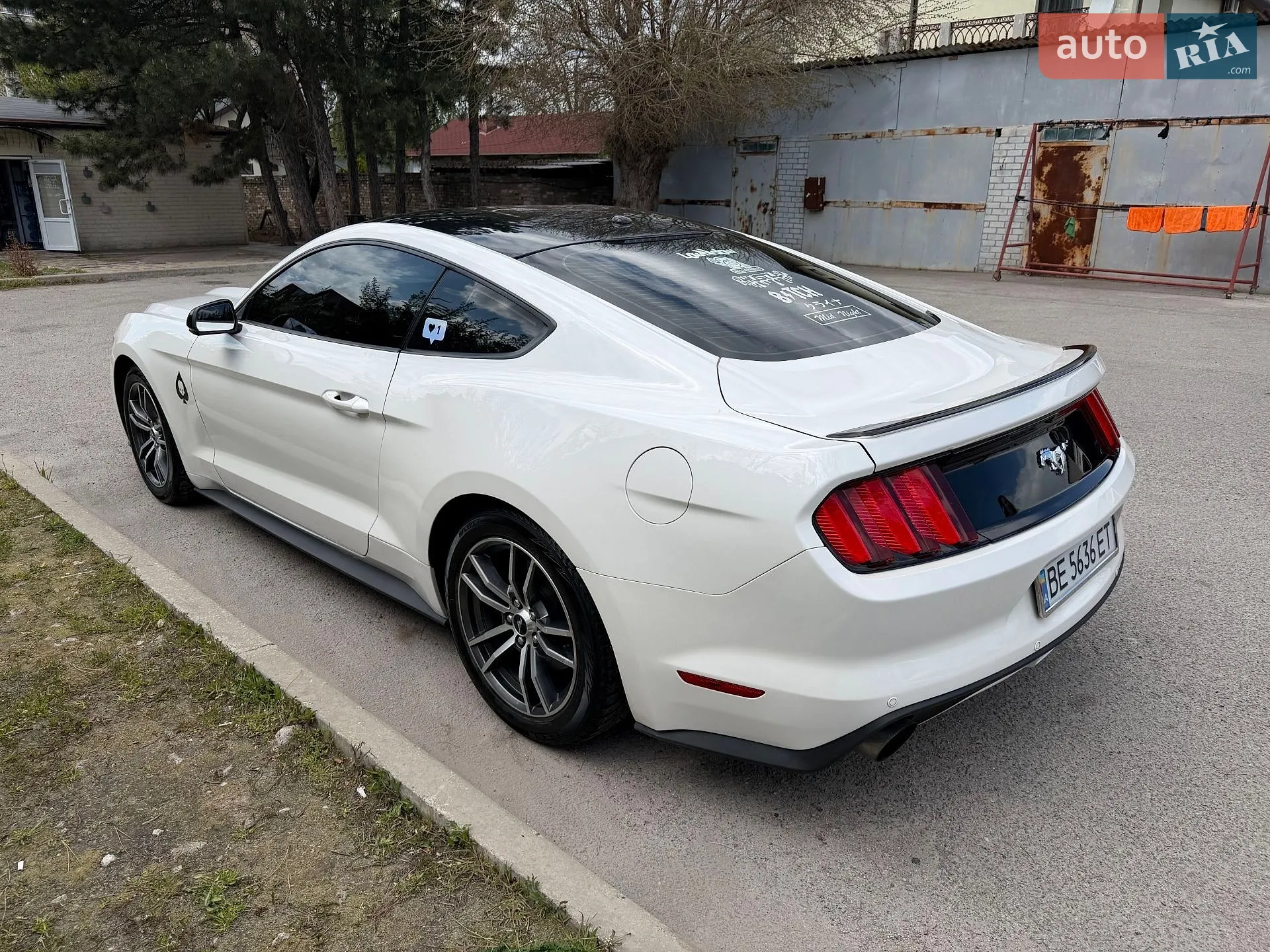 2017 Ford Mustang - мініатюра 4