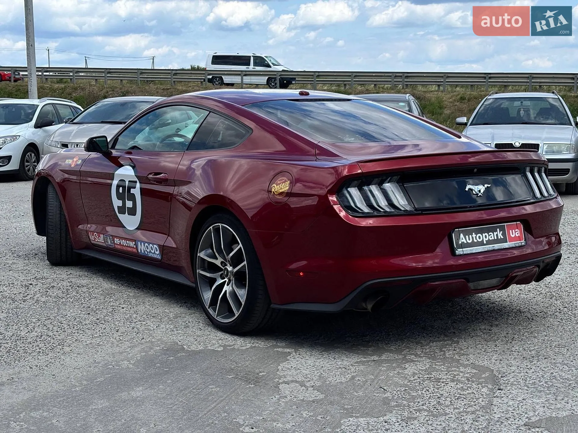 2014 Ford Mustang - мініатюра 9