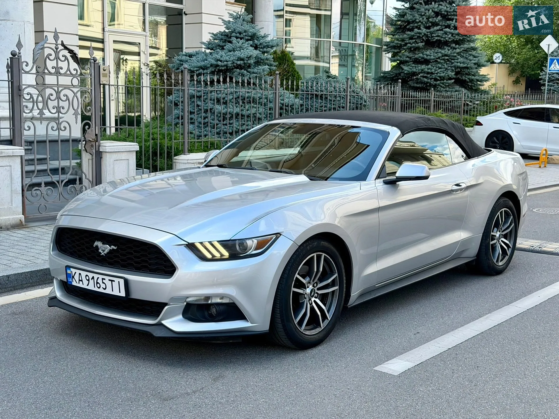 2016 Ford Mustang - мініатюра 8