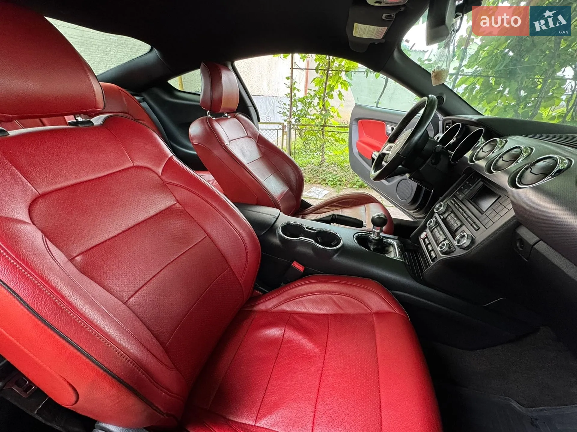 2016 Ford Mustang - мініатюра 23