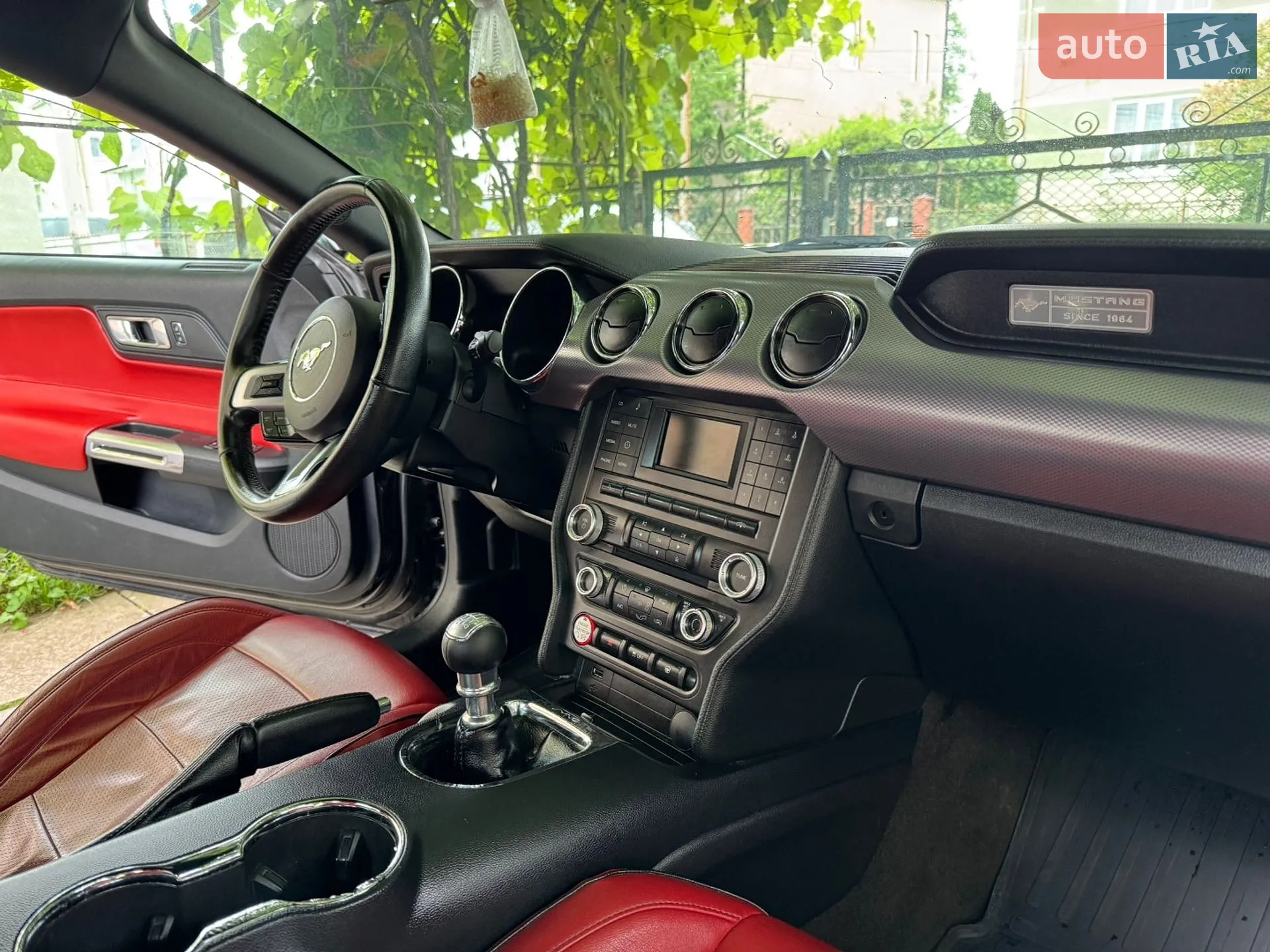 2016 Ford Mustang - мініатюра 22