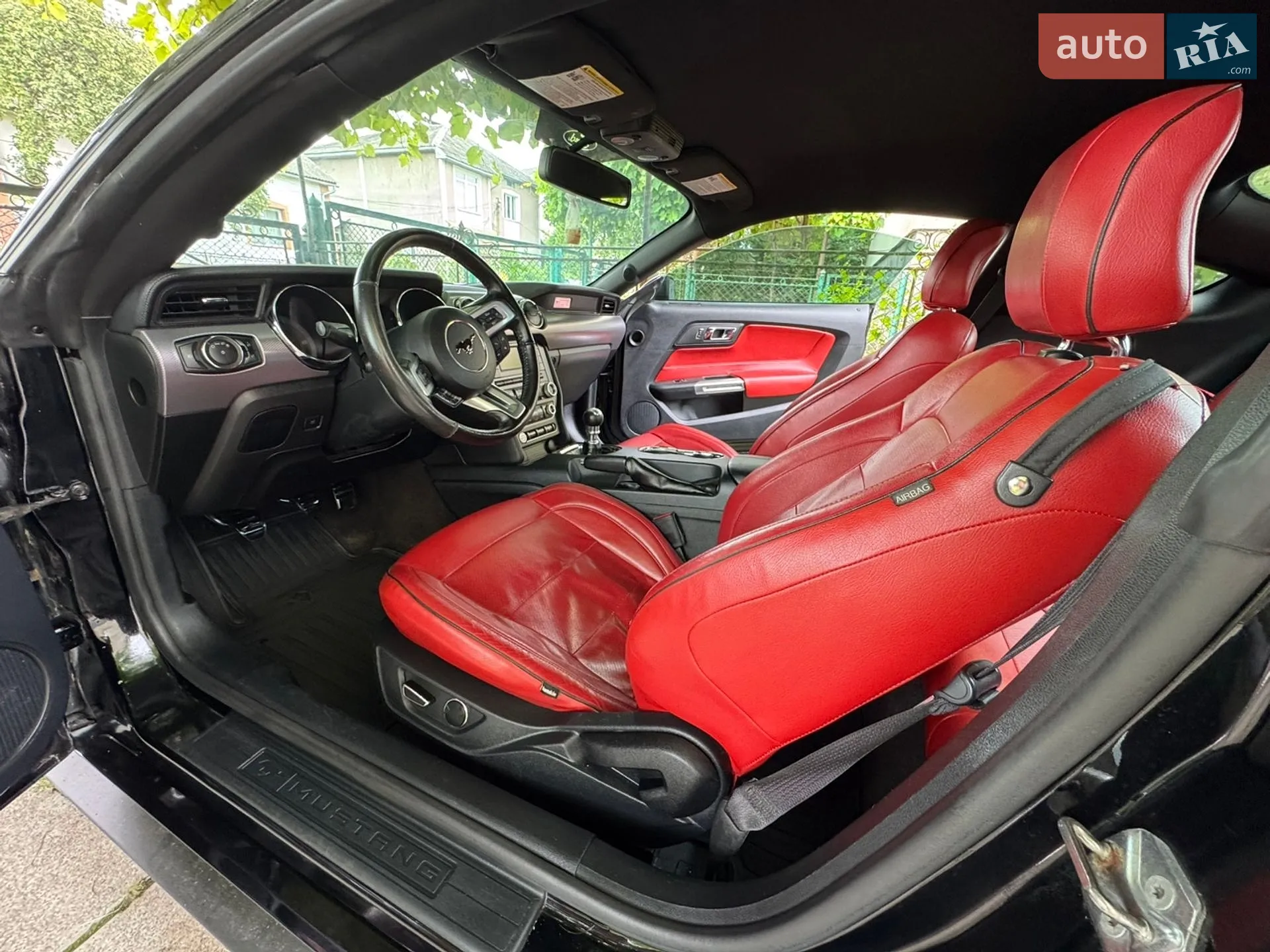 2016 Ford Mustang - мініатюра 31