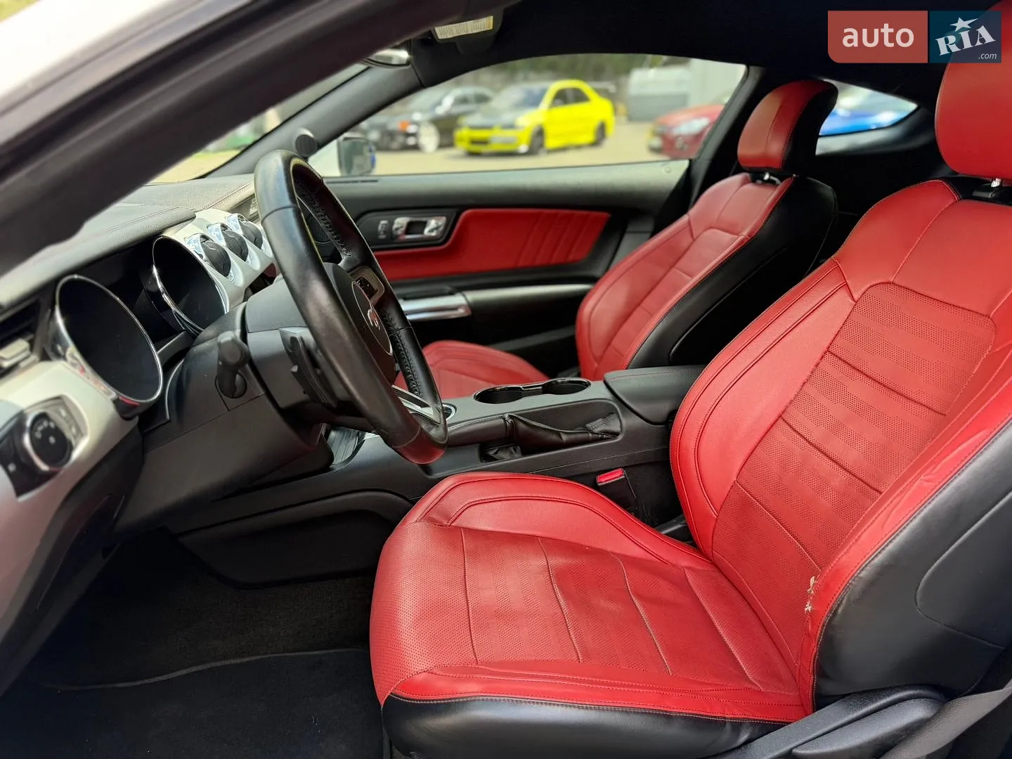 2015 Ford Mustang - мініатюра 17