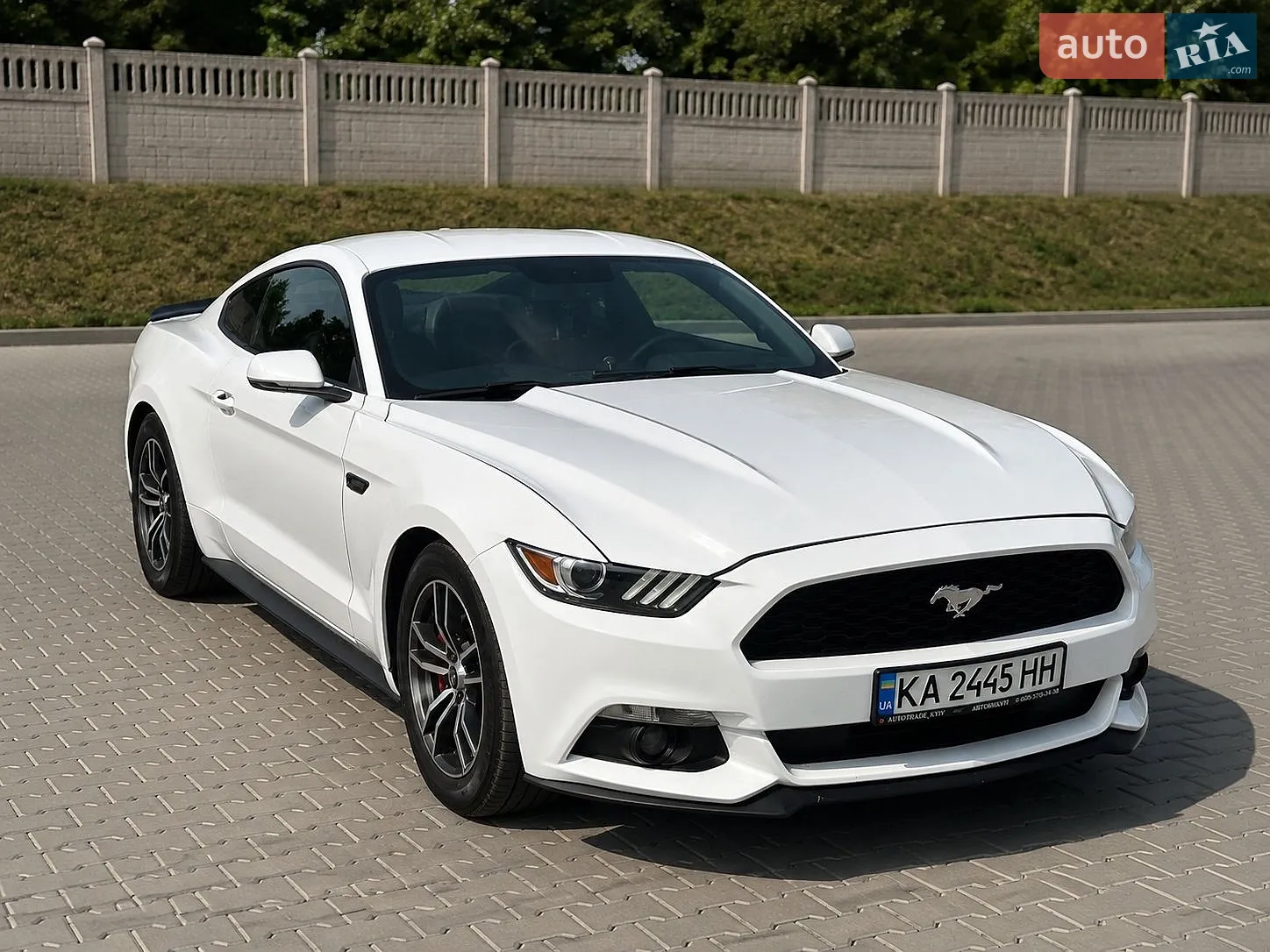 2015 Ford Mustang - мініатюра 3
