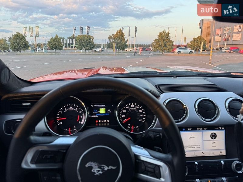 Купе Ford Mustang 2016 в Києві