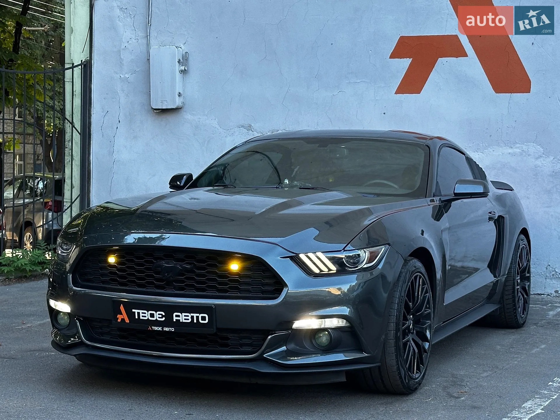 2015 Ford Mustang - мініатюра 6