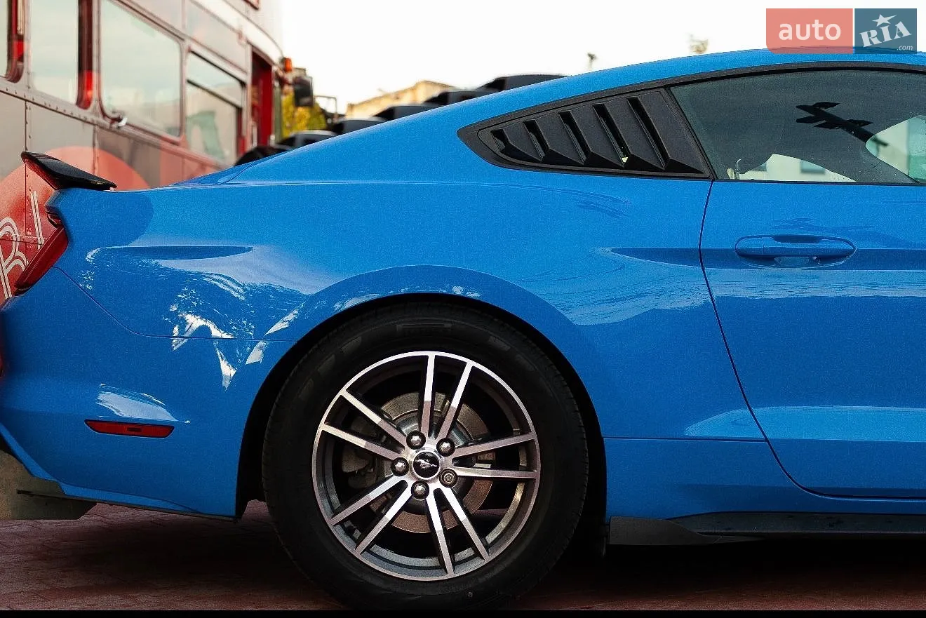 2017 Ford Mustang - мініатюра 5