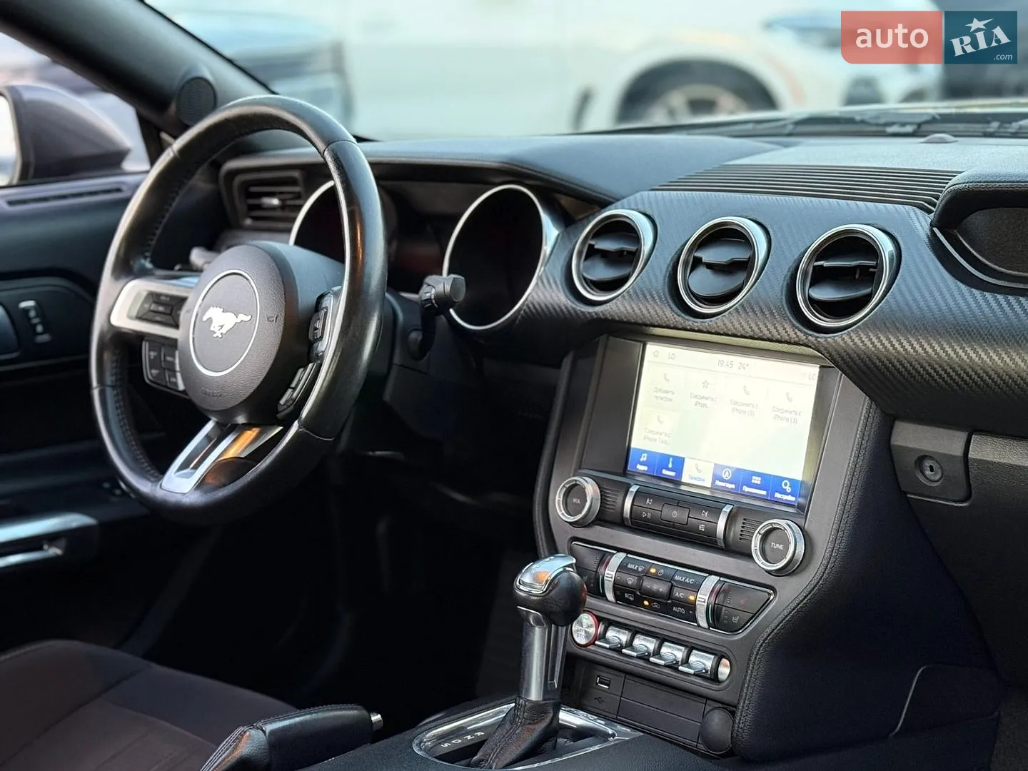 2017 Ford Mustang - мініатюра 31
