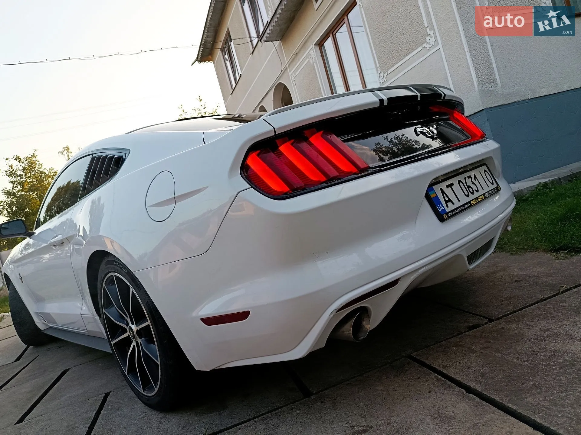 2015 Ford Mustang - мініатюра 4