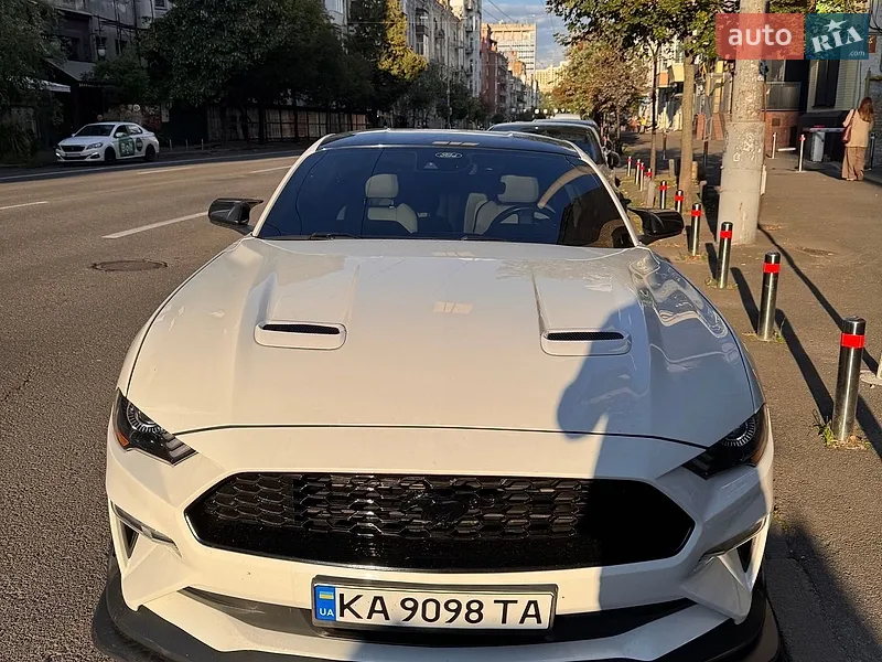 Ford Mustang