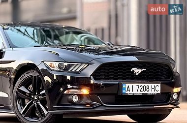 Купе Ford Mustang 2016 в Киеве