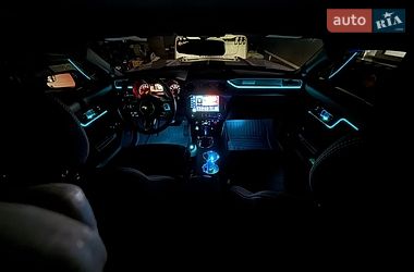Купе Ford Mustang 2016 в Києві фото 15 Купе Ford Mustang 2016 в Києві