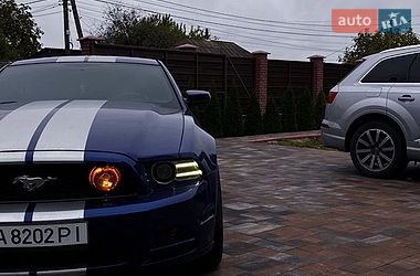 Купе Ford Mustang 2014 в Києві