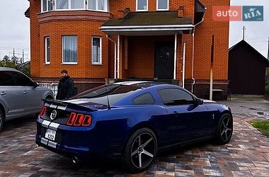 Купе Ford Mustang 2014 в Києві
