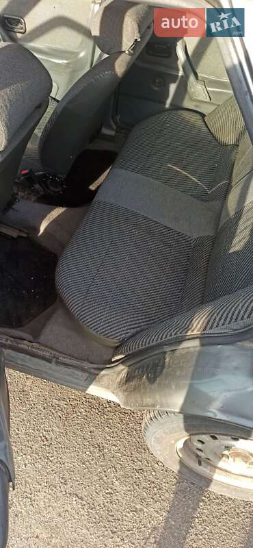 Седан Ford Orion 1988 в Очакове фото 6 Седан Ford Orion 1988 в Очакове