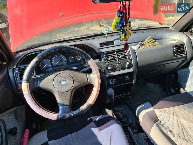 Седан Ford Orion 1992 в Киеве фото 10 Седан Ford Orion 1992 в Киеве