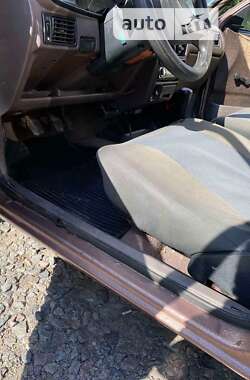 Седан Ford Orion 1987 в  фото 7 Седан Ford Orion 1987 в
