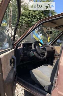 Седан Ford Orion 1987 в  фото 12 Седан Ford Orion 1987 в