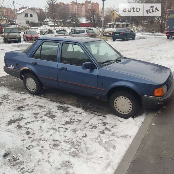 Седан Ford Orion 1988 в Борисполе