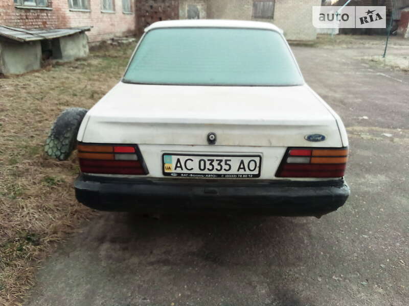 Ford Orion 1988