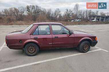 Седан Ford Orion 1989 в Киеве