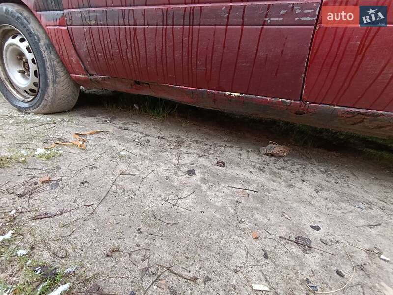 Седан Ford Orion 1993 в Козельце фото 2 Седан Ford Orion 1993 в Козельце