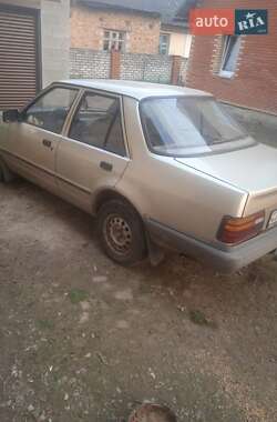 Седан Ford Orion 1986 в Дубно