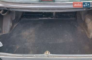 Седан Ford Orion 1989 в 