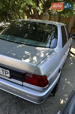Седан Ford Orion 1990 в 
