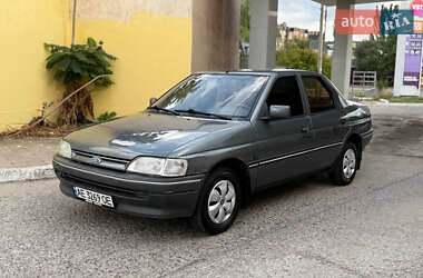 Седан Ford Orion 1992 в Кривом Роге