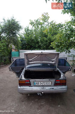 Седан Ford Orion 1989 в 