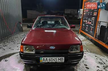 Седан Ford Orion 1989 в Бучі