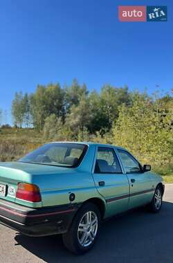 Седан Ford Orion 1990 в 