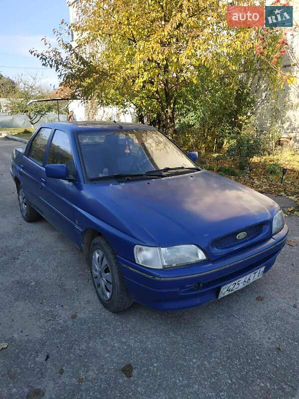 Седан Ford Orion 1992 в Бережанах