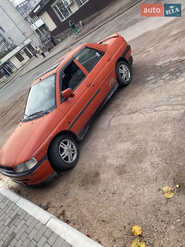 Седан Ford Orion 1991 в Коростені