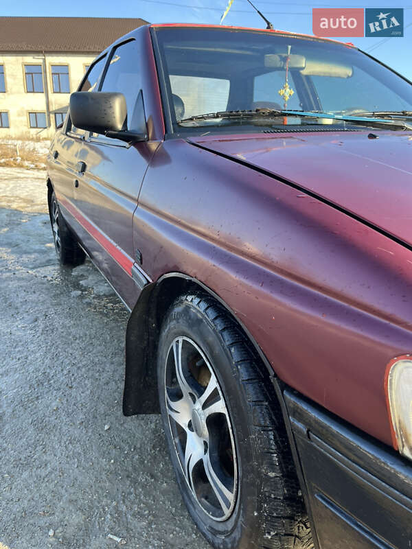 Седан Ford Orion 1991 в Кам'янець-Подільському