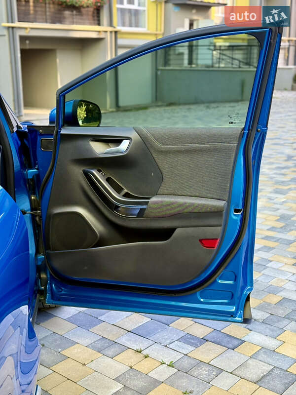 Позашляховик / Кросовер Ford Puma 2020 в Чернівцях