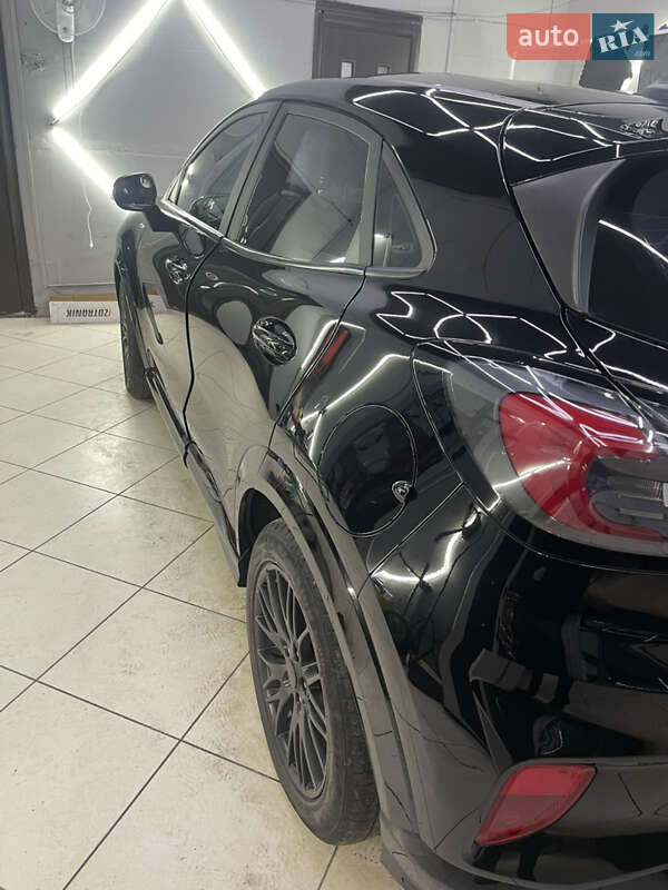 Внедорожник / Кроссовер Ford Puma 2021 в Киеве