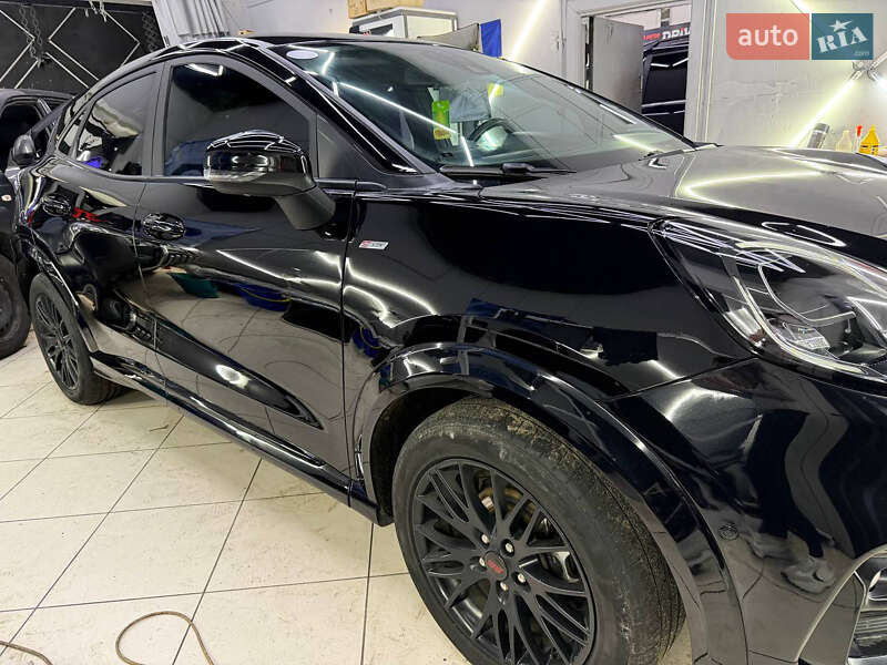 Внедорожник / Кроссовер Ford Puma 2021 в Киеве