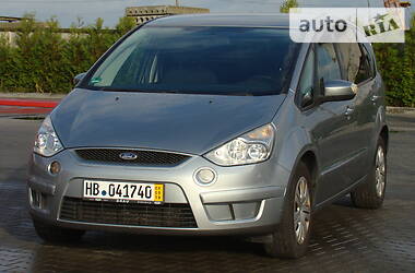 Минивэн Ford S-Max 2007 в Луцке